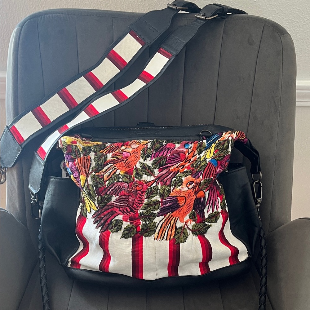 Nena & Co. embroidered medium Beatriz